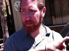 Blondes Fickmaul mit Sperma befüllen